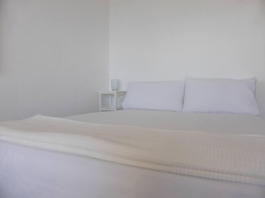 Estudio Nefeli Primera Linea Playa Amazing Views ベナルマデナ エクステリア 写真