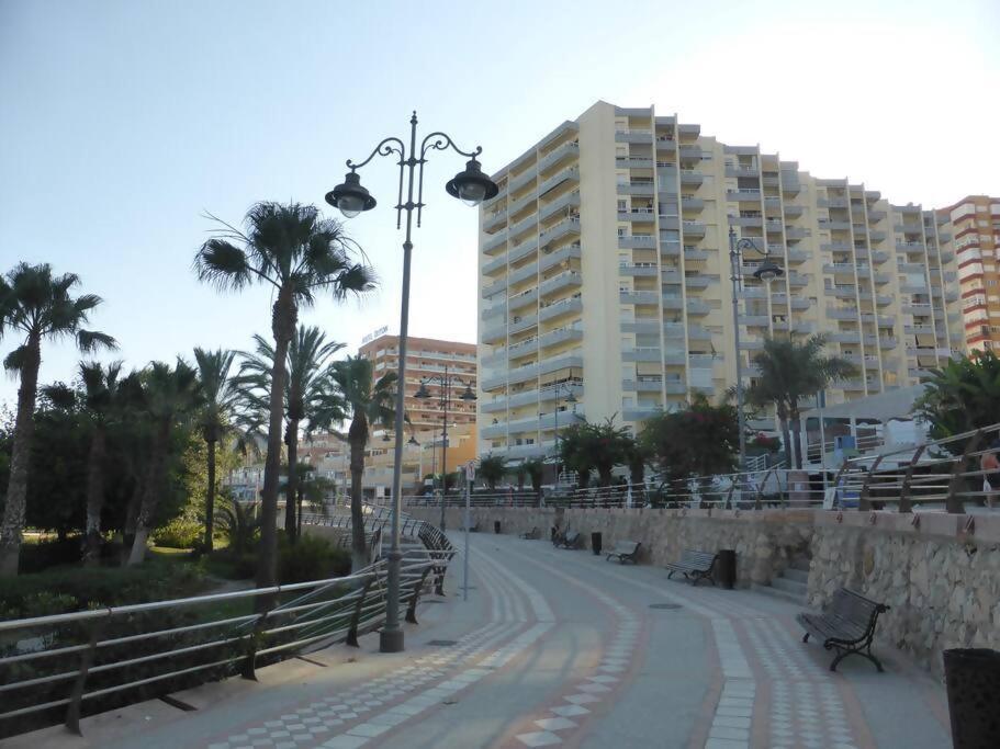 Estudio Nefeli Primera Linea Playa Amazing Views ベナルマデナ エクステリア 写真