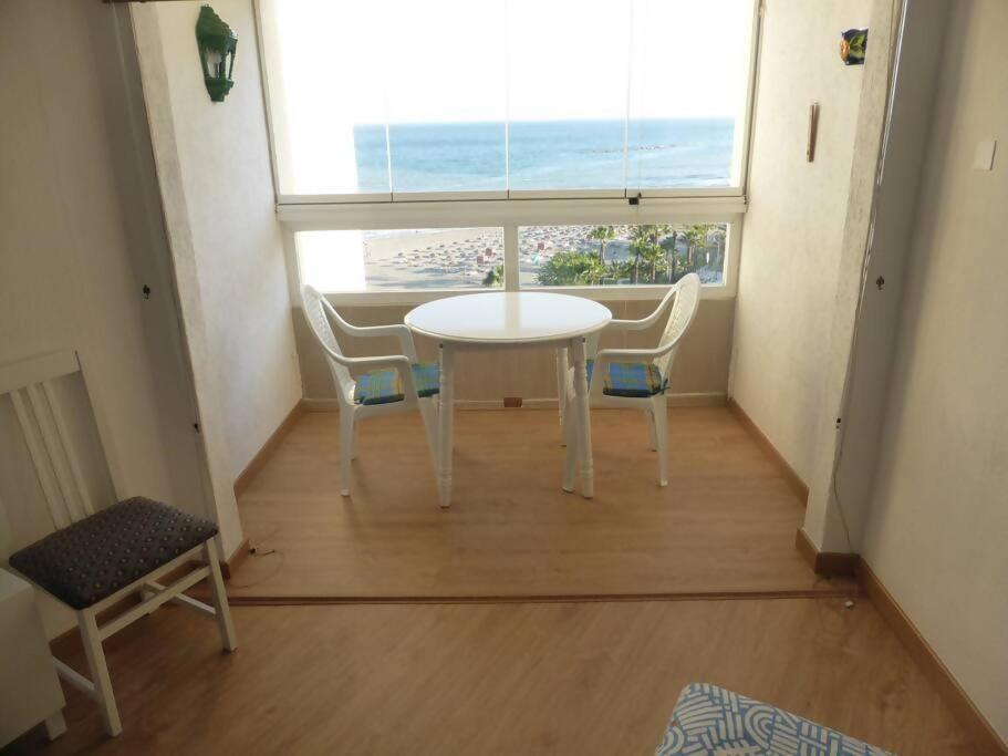 Estudio Nefeli Primera Linea Playa Amazing Views ベナルマデナ エクステリア 写真