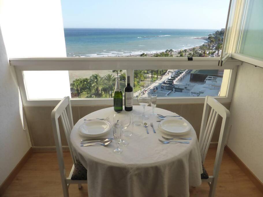 Estudio Nefeli Primera Linea Playa Amazing Views ベナルマデナ エクステリア 写真